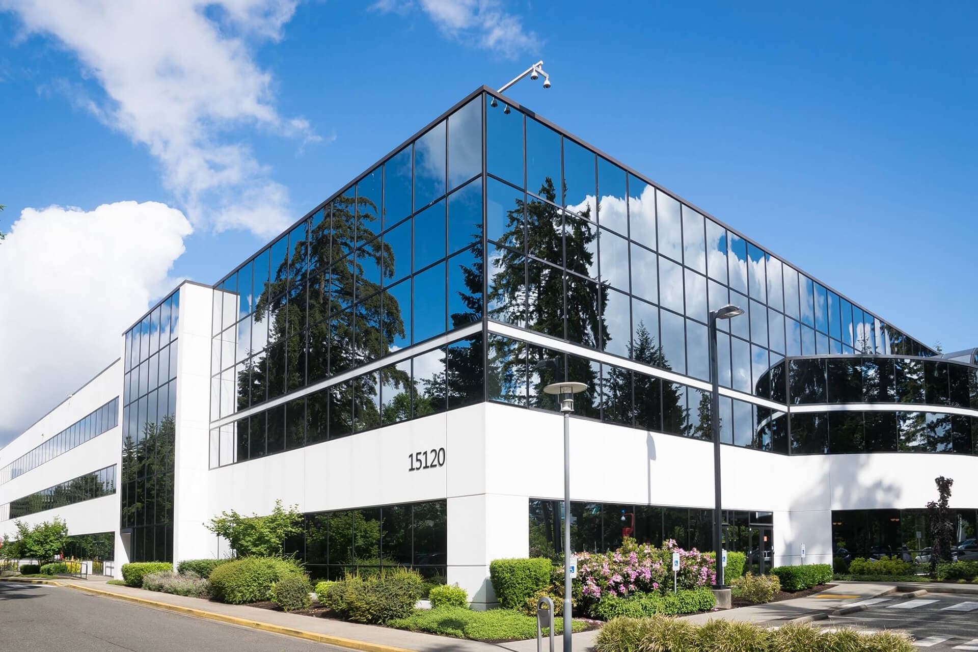 Comfac Corporation — data center and engineering